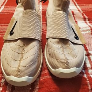 Nike Air Fear Of God Moccasin AT8086-200 Particle Beige Size 4.